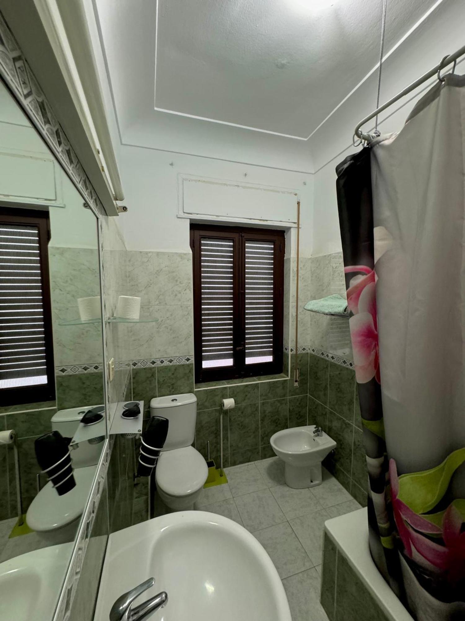 Apartamento Centrico Puente Romano Кордоба Екстериор снимка